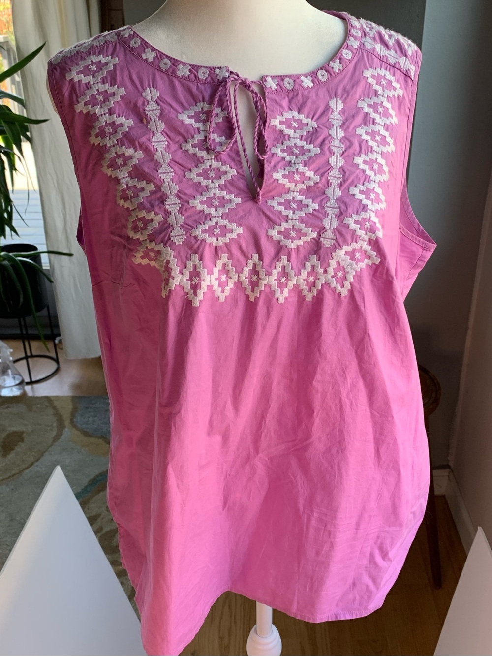Talbots Pink Sleeveless Embroidered Cotton Top